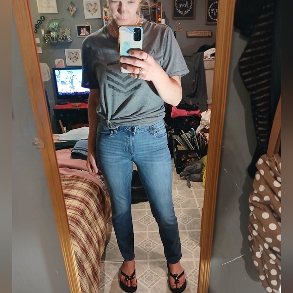 🎈KUT From The Kloth🎈BUY 1 GET 1 FREE💥 Catherine Mid-Rise Boyfriend Jeans Sz 4 - Picture 1 of 13